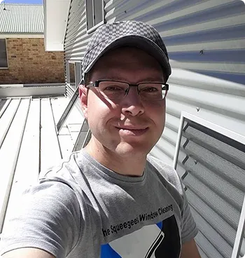 wollongong window cleaning professional